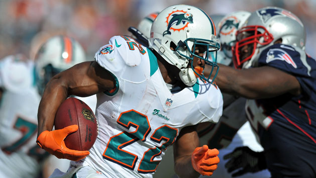 NFL: New England Patriots at Miami Dolphins