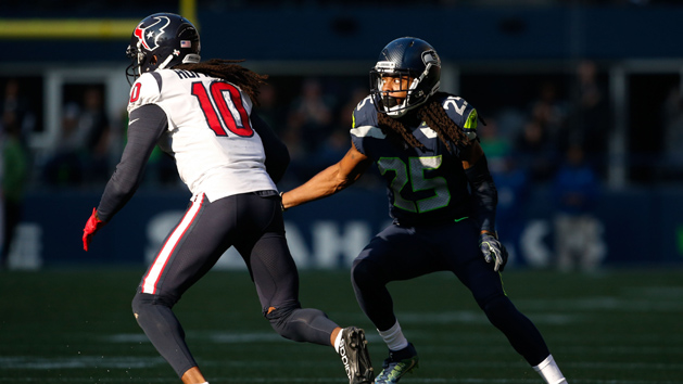 Oct 29, 2017; Seattle, WA, USA; Seattle Seahawks cornerback Richard Sherman (25) covers Houston Texans wide receiver DeAndre Hopkins (10) during the third quarter at CenturyLink Field. Photo Credit: Joe Nicholson-USA TODAY Sports