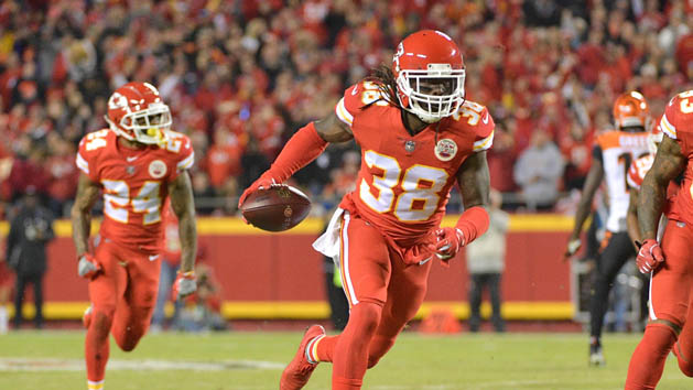Oct 21, 2018; Kansas City, MO, USA; Kansas City Chiefs free safety Ron Parker (38) intercepts a pass and runs in for a touchdown during the second half against the Cincinnati Bengals at Arrowhead Stadium. The Chiefs won 45-10. Photo Credit: Denny Medley-USA TODAY Sports