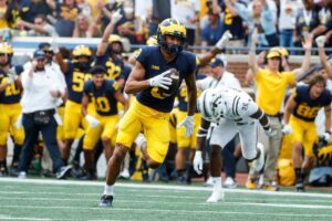 Michigan WR Ronnie Bell (knee) out for season