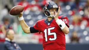 Texans turn to QB Mallett, bench Fitzpatrick