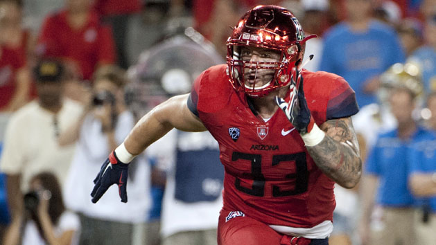Sep 26, 2015; Tucson, AZ, USA; Arizona Wildcats linebacker Scooby Wright III (33) during the fourth quarter against the UCLA Bruins at Arizona Stadium. UCLA won 56-30. Mandatory Credit: Casey Sapio-USA TODAY Sports