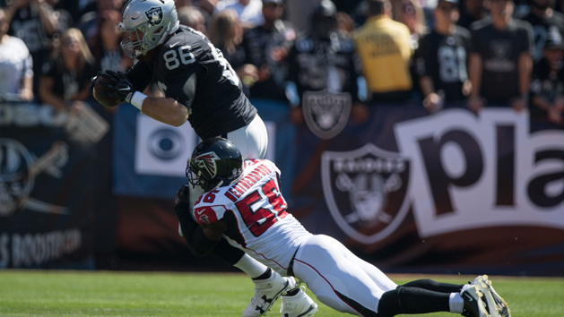 September 18, 2016; Oakland, CA, USA; Oakland Raiders tight end Lee Smith (86) is tackled by Atlanta Falcons linebacker Sean Weatherspoon (56) during the first quarter at Oakland Coliseum. The Falcons defeated the Raiders 35-28. Photo Credit: Kyle Terada-USA TODAY Sports