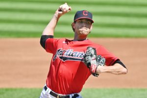 Star pitchers square off as Indians host White Sox