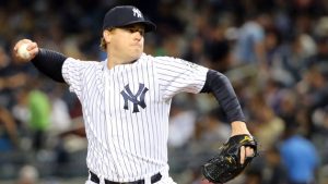 Yanks send Kelley to Padres for Barbato