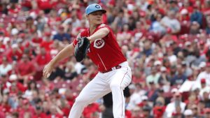 Red-hot Reds look to extend Brewers’ skid