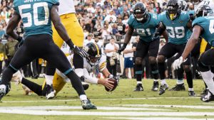 Steelers capitalize on Jaguars collapse