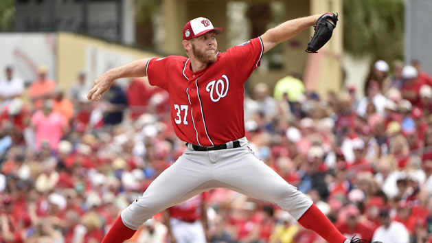 Aug 1, 2016; Phoenix, AZ, USA; Washington Nationals pitcher Stephen Strasburg throws in the first inning against the Arizona Diamondbacks at Chase Field. Mandatory Credit: Mark J. Rebilas-USA TODAY Sports