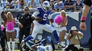 Bills QB Taylor, WRs Watkins, Harvin out vs. Jaguars