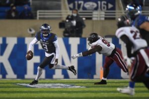 Ex-Kentucky QB Wilson transferring to New Mexico