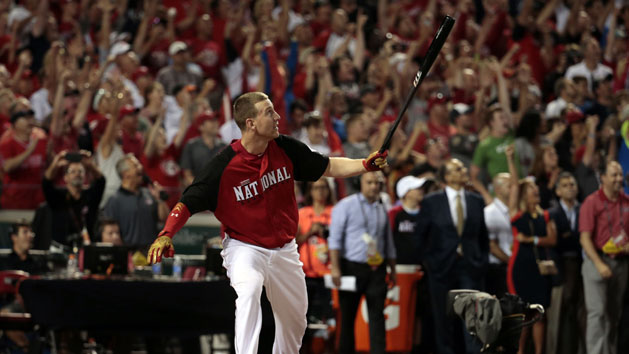 Jul 13, 2015; Cincinnati, OH, USA; National League third baseman Todd Frazier (21) of the Cincinnati Reds watches his winning home run during the 2015 Home Run Derby the day before the MLB All Star Game at Great American Ballpark. Mandatory Credit: David Kohl-USA TODAY Sports