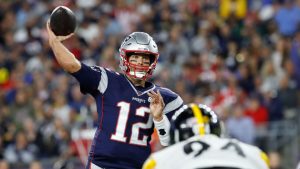 Brady passes Favre on NFL all-time passing list