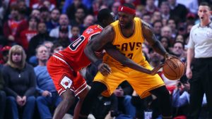 Bulls rout Cavs as NBA enters All-Star break