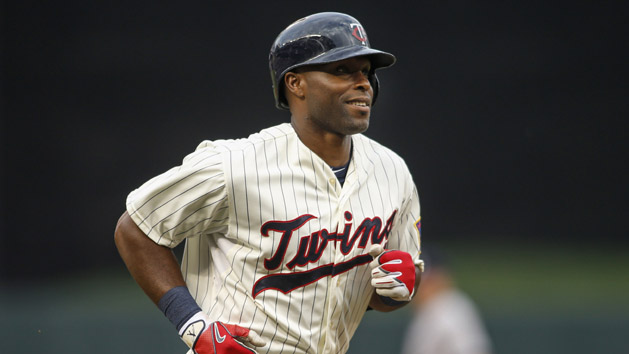 Jul 25, 2015; Minneapolis, MN, USA; Minnesota Twins right fielder Torii Hunter (48) celebrates his 3 run homerun against the New York Yankees in the 3rd inning at Target Field. Mandatory Credit: Bruce Kluckhohn-USA TODAY Sports
