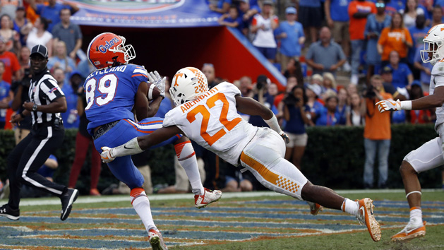 Sep 16, 2017; Gainesville, FL, USA; Florida Gators wide receiver Tyrie Cleveland (89) catches the ball for a touchdown as time expires to win the game as Tennessee Volunteers defensive back Micah Abernathy (22) attempted to defend during the second half at Ben Hill Griffin Stadium. Photo Credit: Kim Klement-USA TODAY Sports