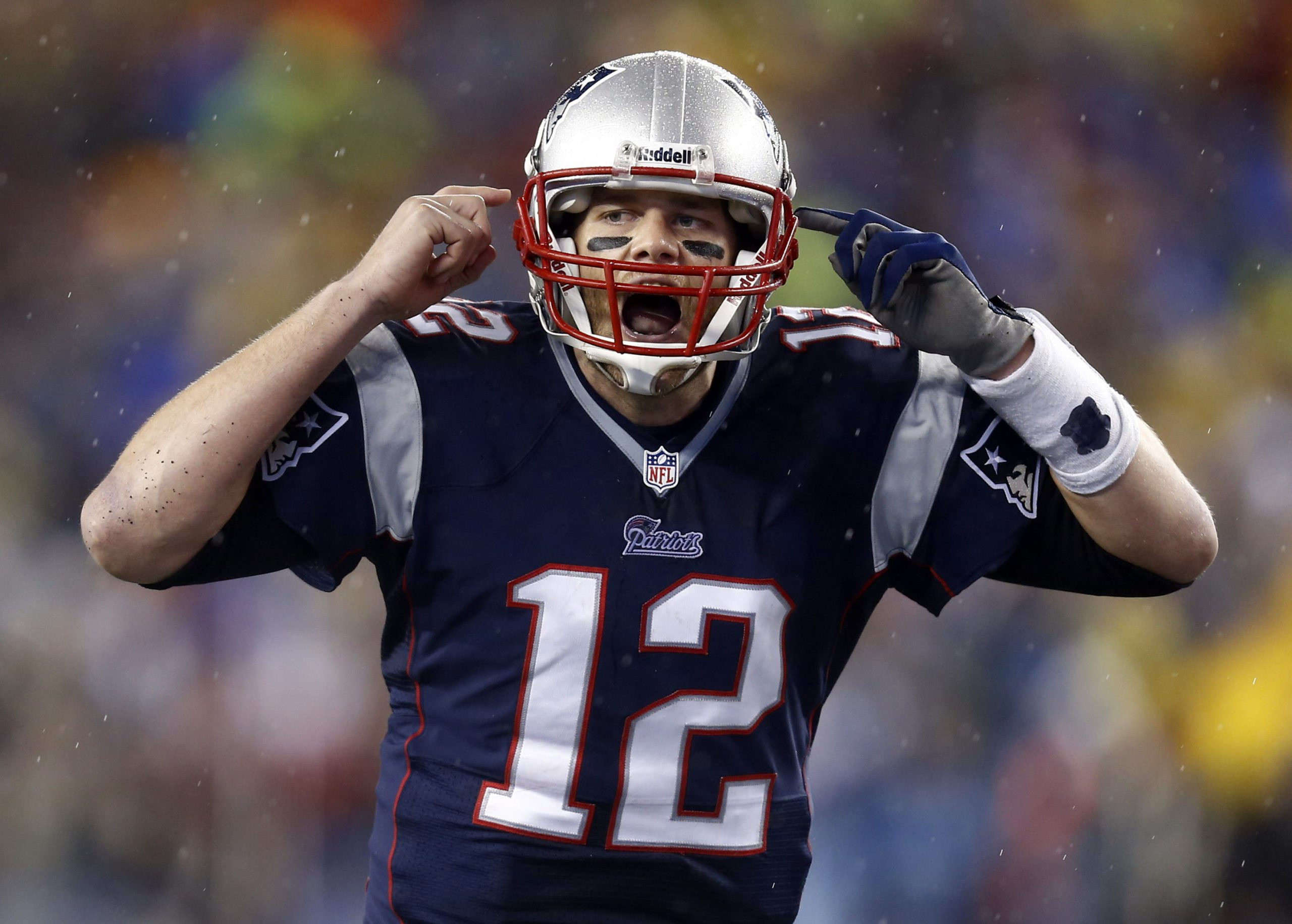 NFL: Divisional Round-Indianapolis Colts at New England Patriots