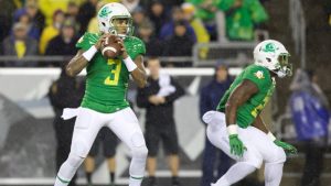 Pac-12 Notes: Ducks hit stride before Stanford game