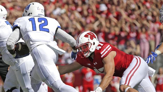 Sept 17, 2016; Madison, WI; Wisconsin Badgers linebacker Vince Biegel (47) sacks Georgia State Panthers quarterback Emiere Scaife (12) during the first half of the Wisconsin Badgers-Georgia State game at Camp Randall Stadium. Photo Credit: Rick Wood-Milwaukee Journal Sentinel via USA TODAY NETWORK