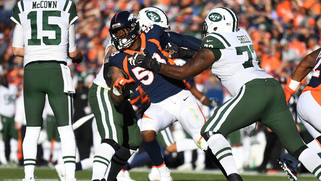 Dec 10, 2017; Denver, CO, USA; New York Jets offensive tackle Brandon Shell (72) blocks on Denver Broncos outside linebacker Von Miller (58) in the first half at Sports Authority Field at Mile High. Photo Credit: Ron Chenoy-USA TODAY Sports