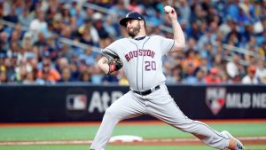 Reports: Reds, LHP Miley agree to 2-year deal