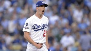 Reds, Dodgers face off with playoff implications