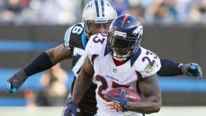 NFL Roundup: Broncos dump McGahee