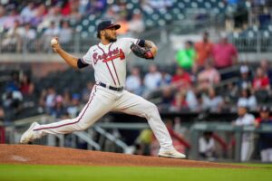 Hot-pitching Braves attempt to finish off Brewers