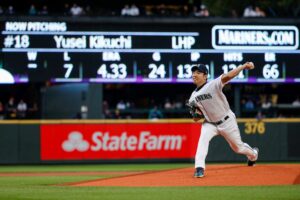 Report: Blue Jays sign LHP Yusei Kikuchi