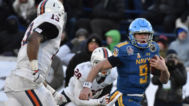 Dec 28, 2017; Annapolis, MD, USA;Navy Midshipmen quarterback Zach Abey (9) runs as Virginia Cavaliers linebacker Chris Peace (13) defends during the third quarter in the 2017 Military Bowl at Navy-Marine Corps Memorial Stadium. Photo Credit: Tommy Gilligan-USA TODAY Sports