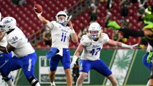 Tulsa Wins Again, Stays in AAC Race