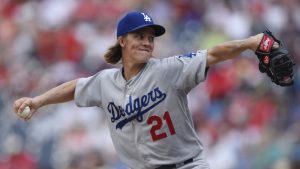 Dodgers RHP Greinke extends scoreless-inning streak