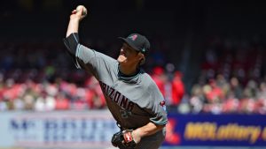 Greinke may utilize slow curveball vs. Marlins