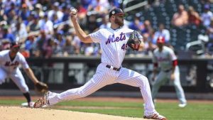 Phillies officially welcome RHP Wheeler