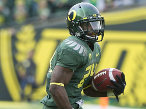 NCAA Football: Oregon State at Oregon