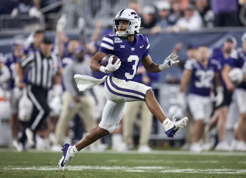 Kansas State Wildcats running back Dylan Edwards (3).