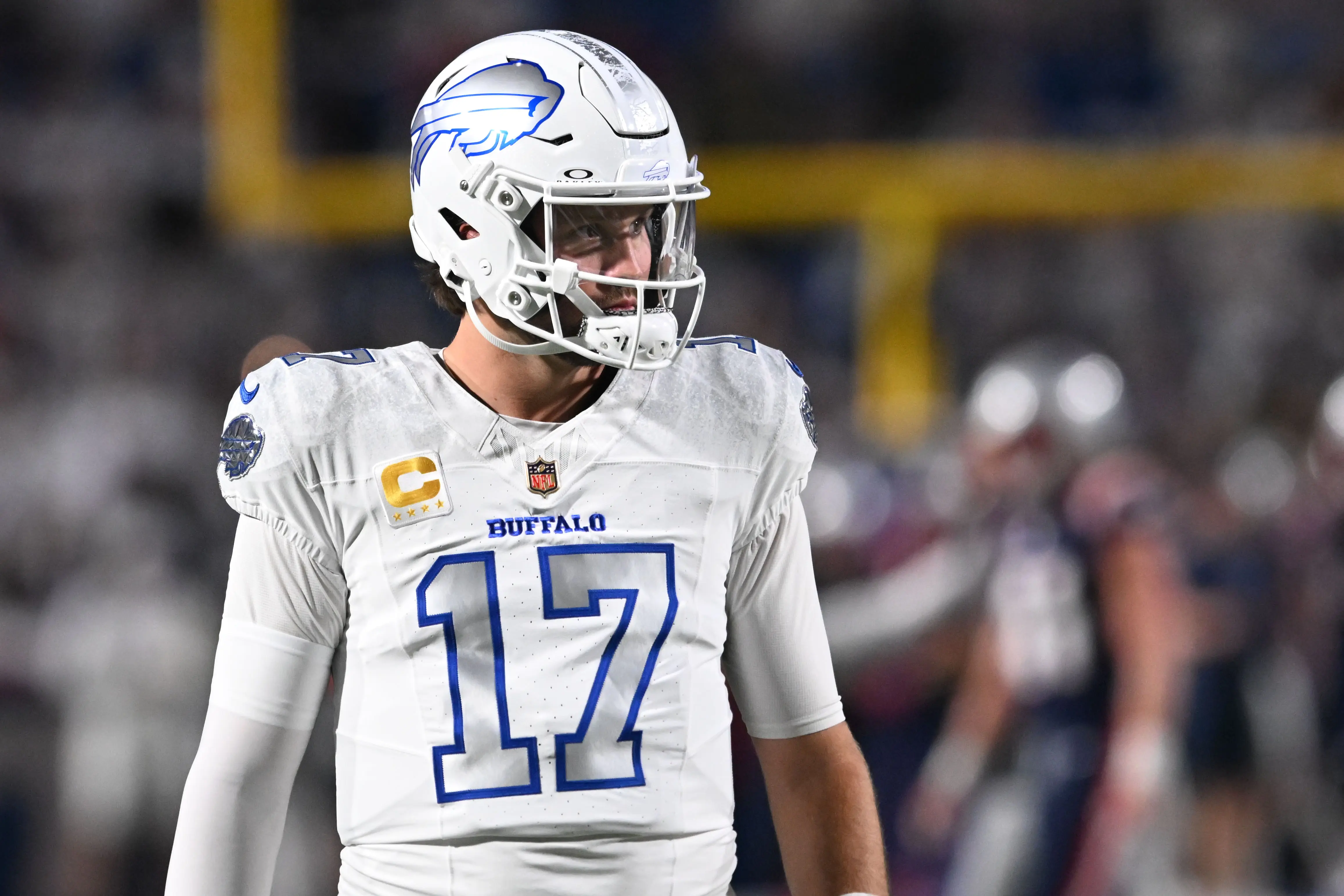 Buffalo Bills quarterback Josh Allen (17)