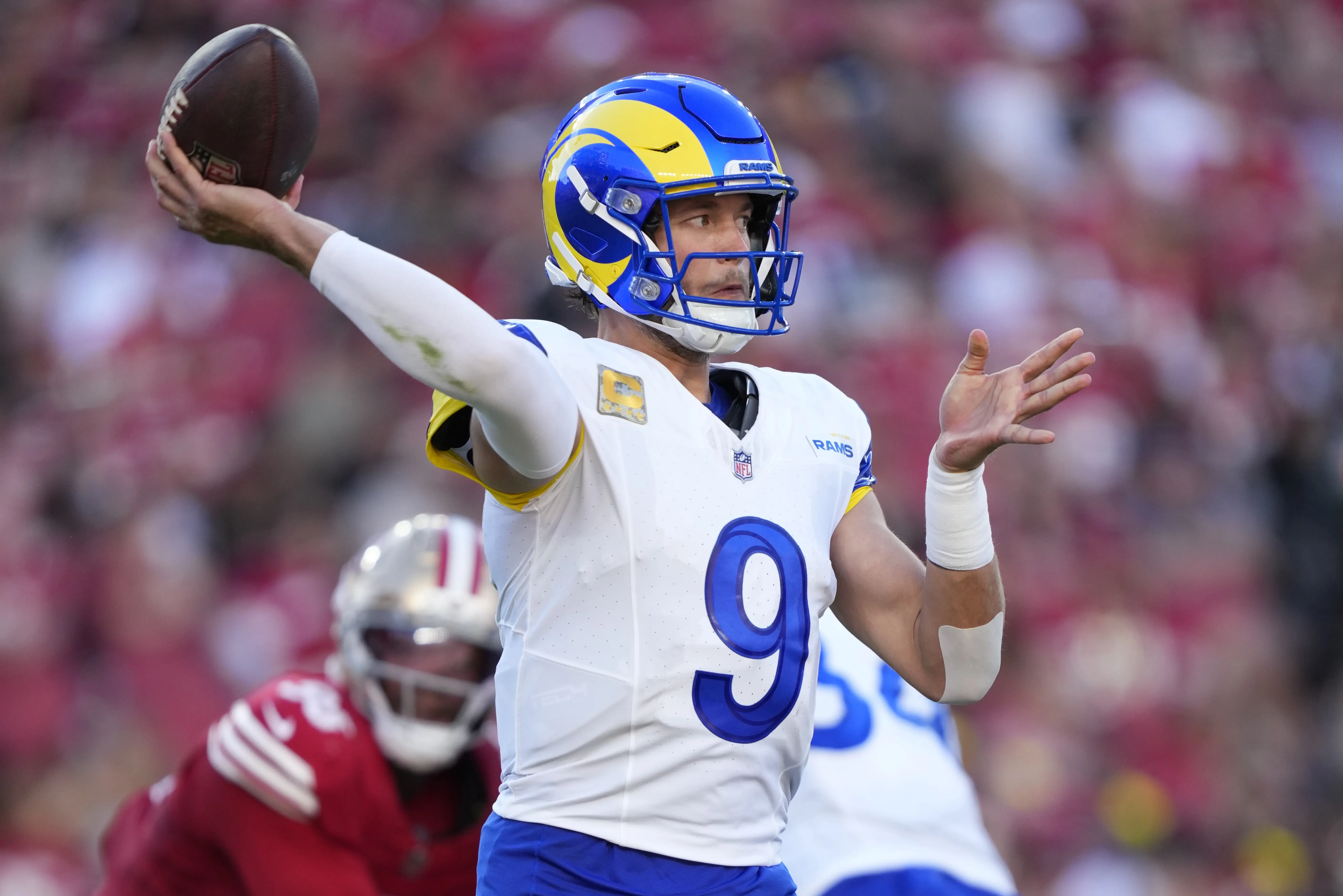 Los Angeles Rams quarterback Matthew Stafford (9).